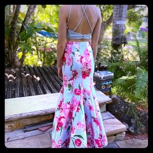 Two piece dress with floral trumpet skirt
